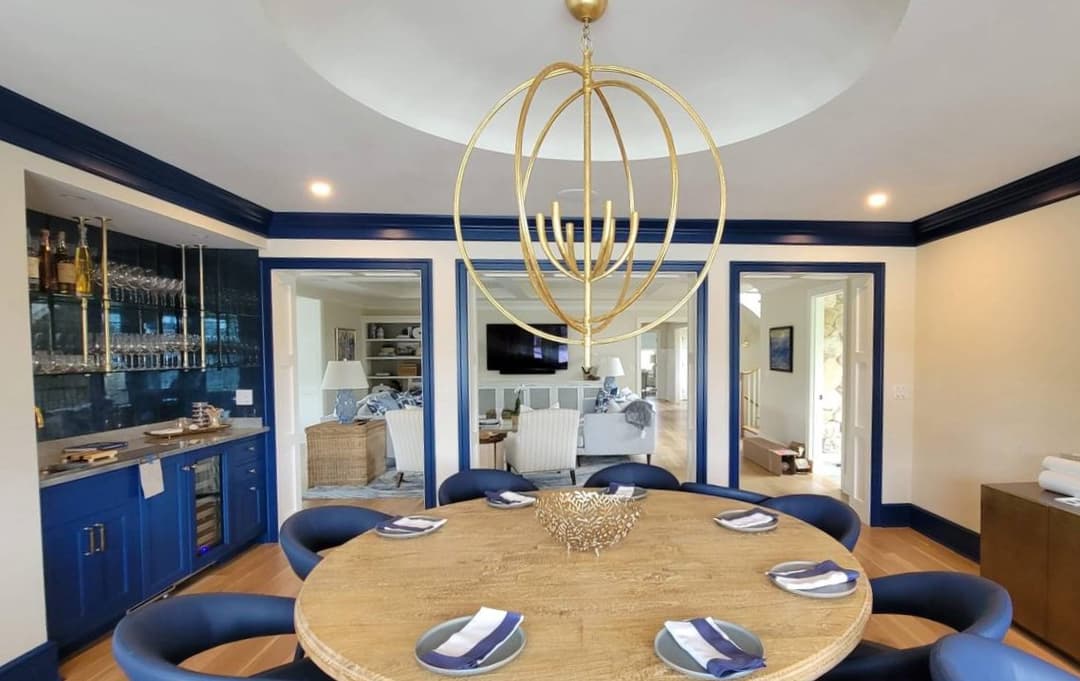 picture of remodeled luxury dining room